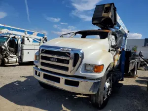 Ford F650 6.7L 6 2015