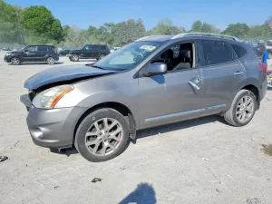 Nissan Rogue 2.5L 4 2013