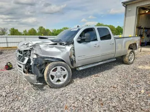 Chevrolet Silverado 1500 6.6L 8 2014