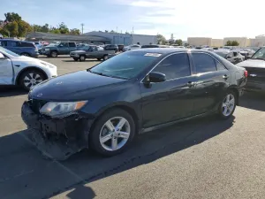 Toyota Camry 2.5L 4 2014