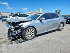 Toyota Camry 2.5L 4 2020