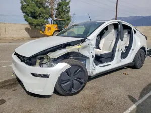 Tesla Model Y 2026