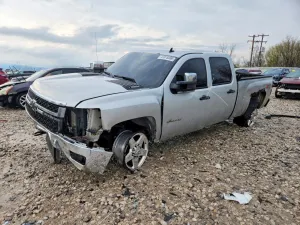 Chevrolet Silverado 1500 6.6L 8 2011