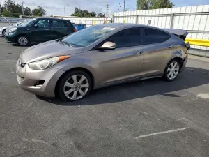 Hyundai Elantra 1.8L 4 2012