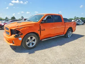 RAM 1500 5.7L 8 2015