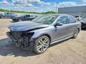 Volkswagen Passat 1.8L 4 2017