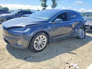Tesla Model X 2018