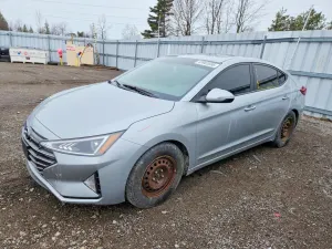 Hyundai Elantra 2.0L 4 2020