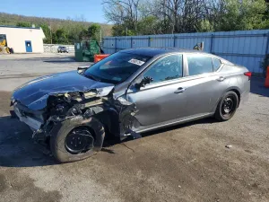 Nissan Altima 2.5L 4 2021