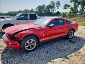 Ford Mustang 4.0L 6 2006