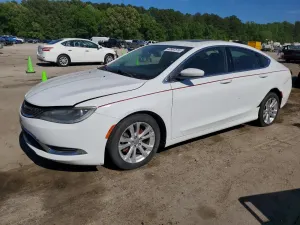 Chrysler 200 2.4L 4 2015