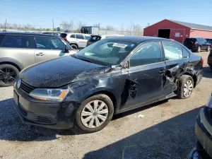 Volkswagen Jetta 2.0L 4 2014