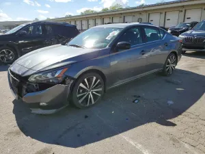 Nissan Altima 2.5L 4 2021