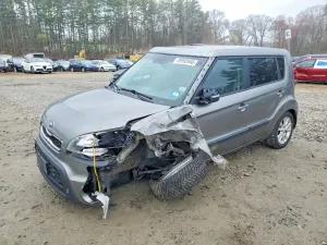 Kia Soul 2.0L 4 2013