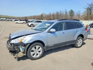 Subaru Outback 2.5L 4 2012