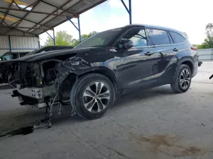 Toyota Highlander 3.5L 6 2020