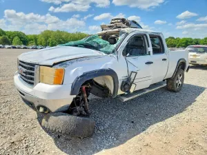 GMC Sierra 6.6L 8 2008