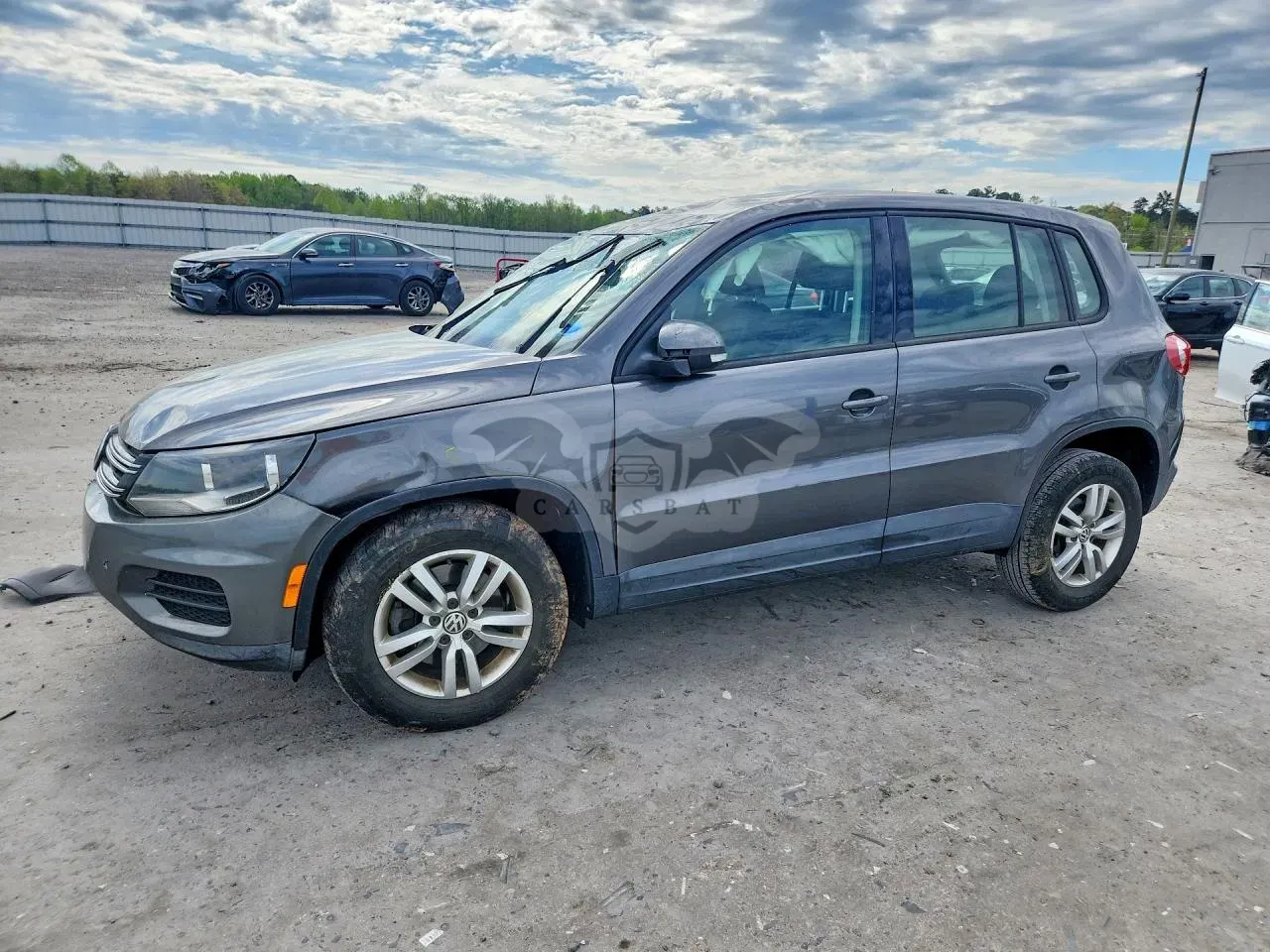 Volkswagen Tiguan 2.0L 4 2014