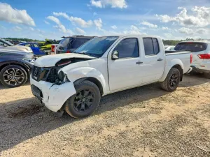 Nissan Frontier 3.8L 6 2021