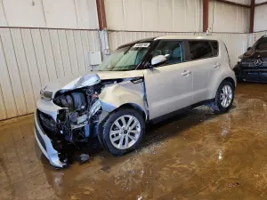 Kia Soul 2.0L 4 2017