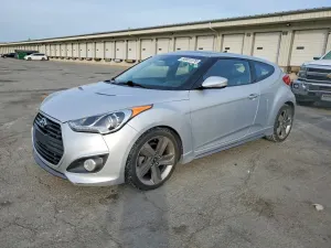 Hyundai Veloster 1.6L 4 2013