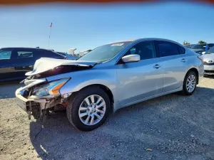 Nissan Altima 2.5L 4 2015