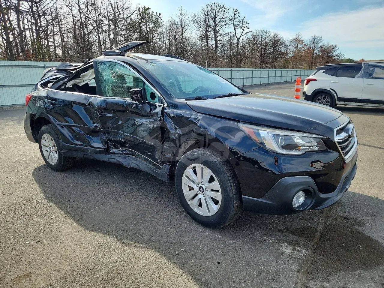 Subaru Outback 2.5L 4 2019