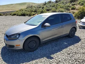 Volkswagen Golf 2.5L 5 2011