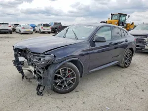 BMW X4 3.0L 6 2024