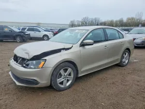 Volkswagen Jetta 2.0L 4 2012