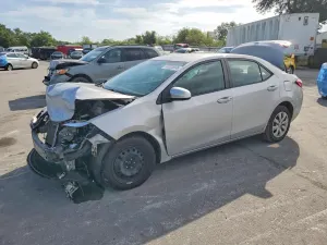 Toyota Corolla 1.8L 4 2016