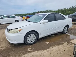 Toyota Camry 2.4L 4 2005