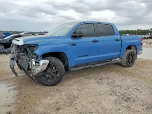 Toyota Tundra 5.7L 8 2020