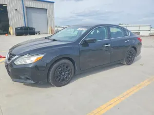 Nissan Altima 2.5L 4 2017