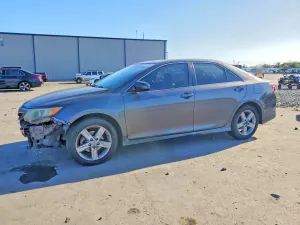 Toyota Camry 2.5L 4 2013