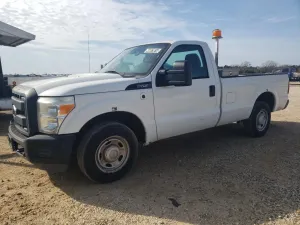 Ford F-250 6.2L 8 2013