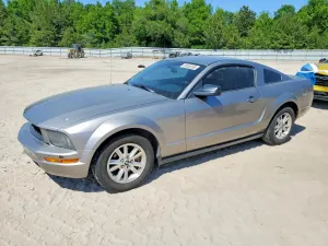Ford Mustang 4.0L 6 2008