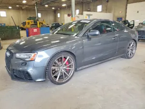 Audi RS5 4.2L 8 2015