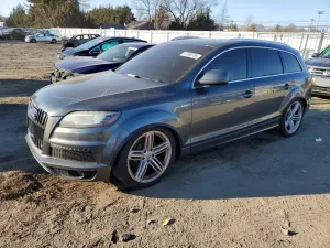 Audi Q7 3.0L 6 2011
