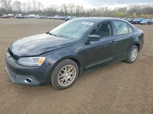 Volkswagen Jetta 2.0L 4 2012