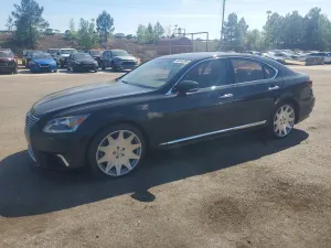 Lexus LS 4.6L 8 2015