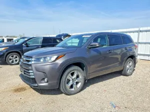 Toyota Highlander 3.5L 6 2017