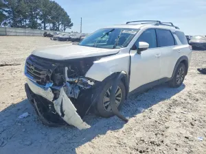 Nissan Pathfinder 3.5L 6 2025