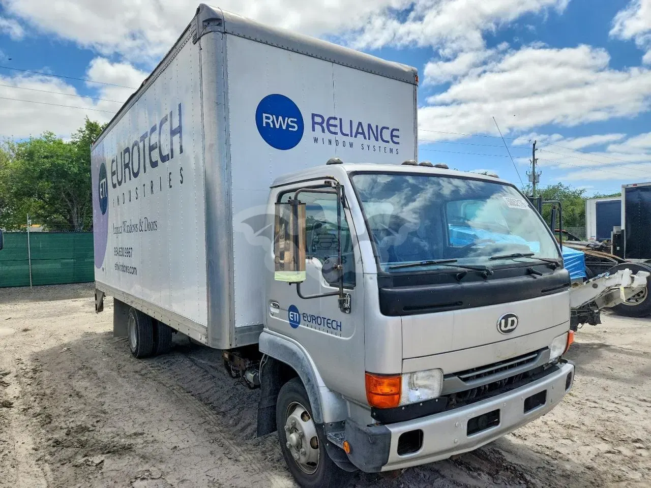 UD Trucks UD series 4 2002
