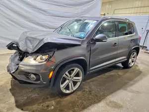 Volkswagen Tiguan 2.0L 4 2014