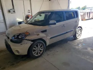 Kia Soul 2.0L 4 2013