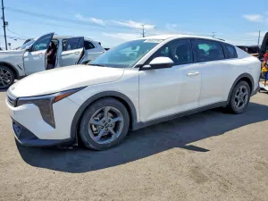 Kia K4 2.0L 4 2025