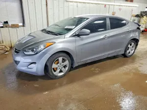 Hyundai Elantra 1.8L 4 2012