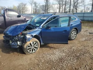 Subaru Outback 2.5L 4 2022