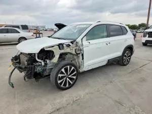 Volkswagen Taos 1.5L 4 2023